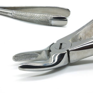 ADDLER DENTAL FORCEP UPPER ROOT SERRATED HANDLE NO GP 30. Life Time Anti Rusting Warranty. ISO COMPANY MFG