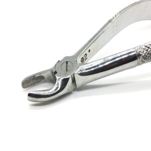 ADDLER DENTAL FORCEP UPPER PREMOLAR SERRATED HANDLE NO GP 7.Life Time Anti Rusting Warranty. ISO COMPANY MFG