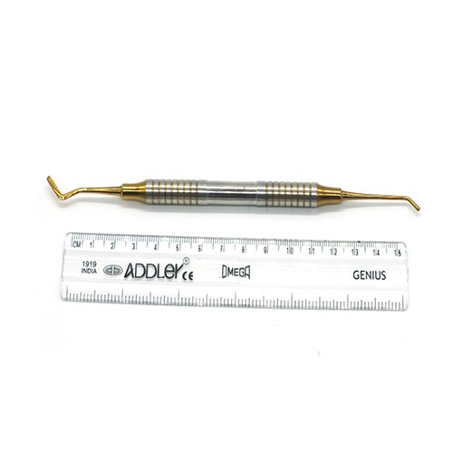 ADDLER Dental Filling Composite Plastic Horizontal And Vertical Flat Round Golden Non Stick Ends Serrated Dull No Reflect 6 MM Handle.Qty-1.